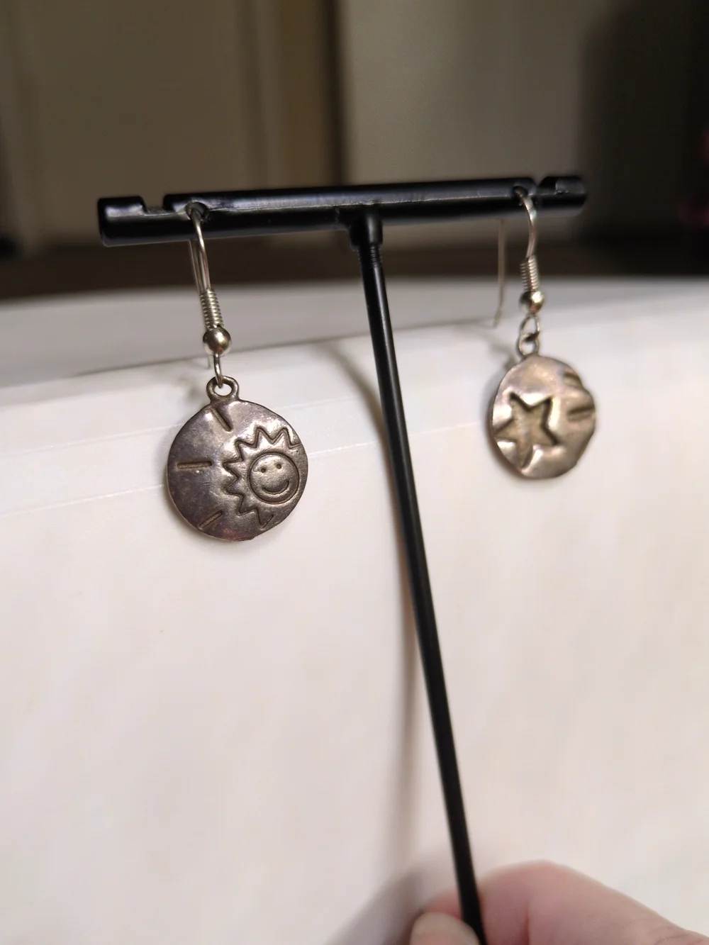 Express drop earrings